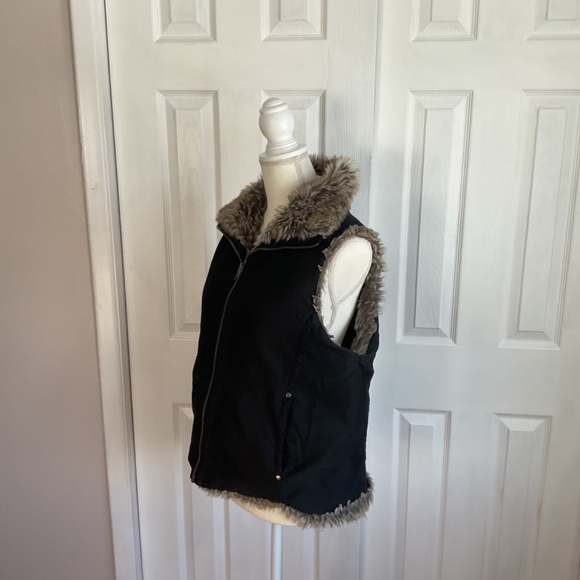 Women’s Weatherproof Brand Reversible Outerwear Vest SZ L - Picture 2 of 15